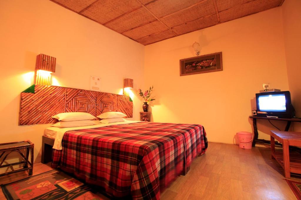 Golbro Tiger View Resort Tala  Exterior photo