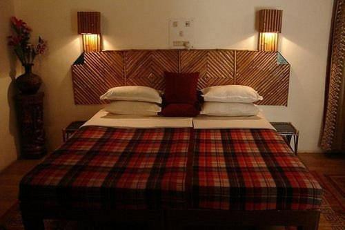 Golbro Tiger View Resort Tala  Room photo